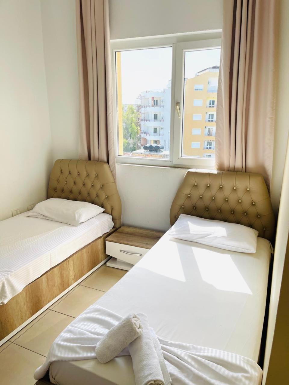 Hotel Princ โกเลม ภายนอก รูปภาพ