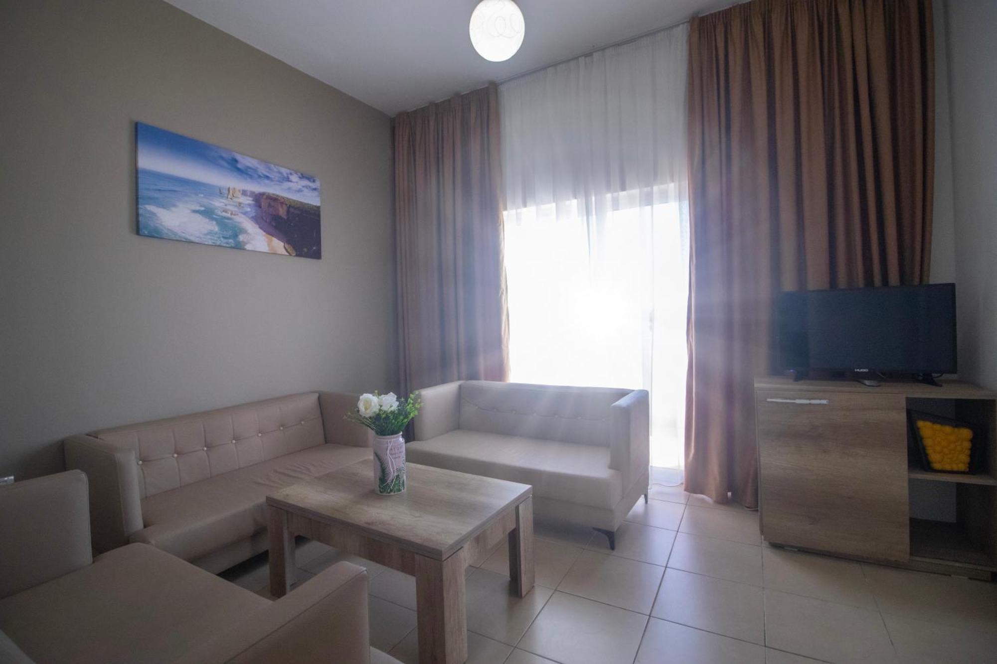 Hotel Princ โกเลม ภายนอก รูปภาพ