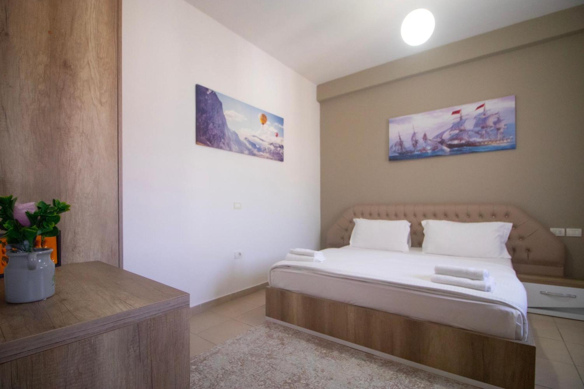 Hotel Princ โกเลม ภายนอก รูปภาพ